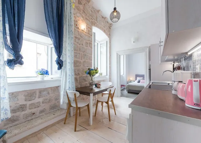 La Piazza Apartment